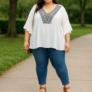 Fair Haven White Embroidered Boho Top 3XL Flowy Bell Sleeves V-Neck Tunic